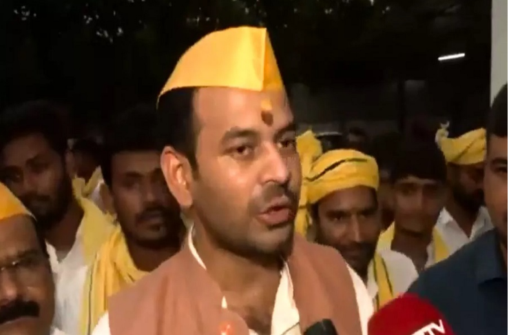 तेजप्रताप के काफिले पर हमला