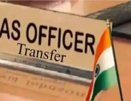 झारखंड में 36 IAS अधिकारियों का तबादला