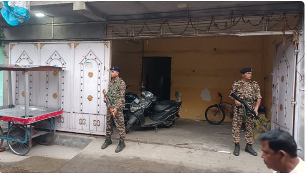 धनबाद में ईडी की रेड
