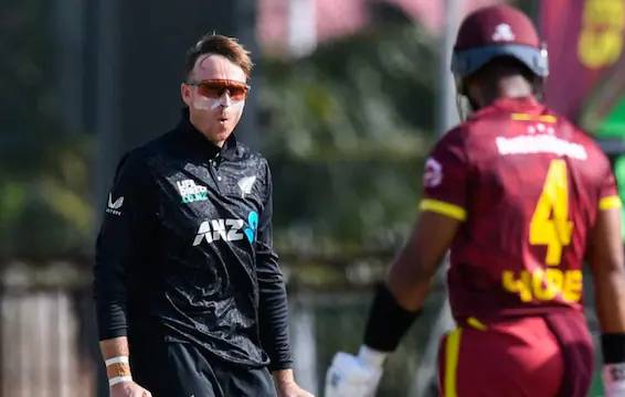 न्यूजीलैंड ने वेस्टइंडीज को हराकर वनडे सीरीज 1-1 से बराबर की