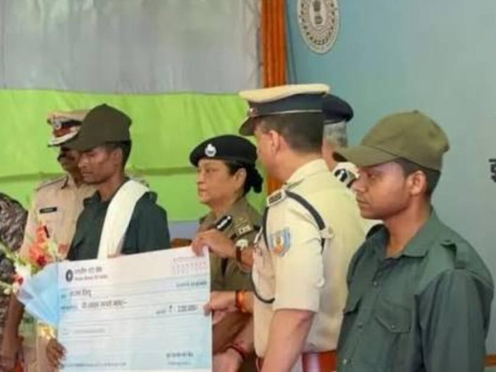 Jharkhand Naxal Surrender