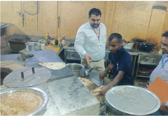 कोडरमा में मिलावटी मिठाई पर कार्रवाई
