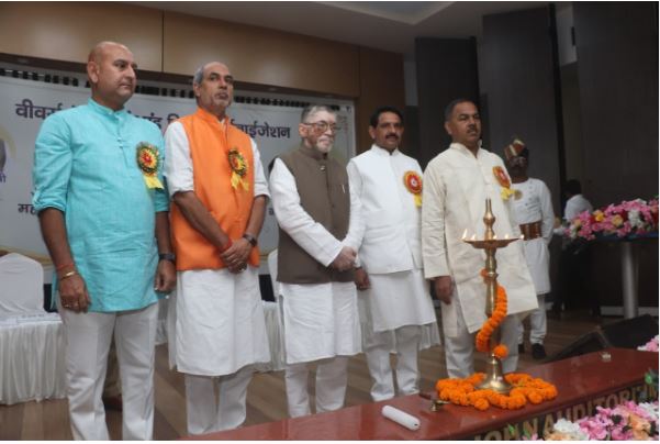 जमशेदपुर में 13वें हस्तकरघा दिवस