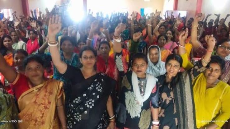 पोषण सखियां सम्मानजनक मानदेय