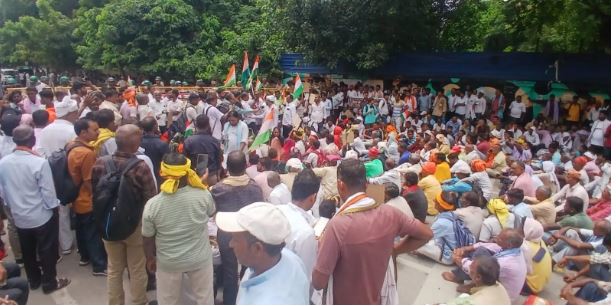 पटना नल जल अनुरक्षक प्रदर्शन